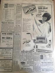 HÜRRİYET GAZETESİ 4 ŞUBAT 1966 YIL :18 SAYI :6382--Gürsel Washington da ambülansla hastaneye  nakledildi ---Vehbi Koç Şirketlerine Nakledildi --Hacı Ömer defnedildi ---İzmit Koruma Tarım İlaçları Fabrikasındaki  Yangında 6 Milyon Lira Zarar Var---Gönüllü geline mahkemede de hayır diyen 14 yaşındaki damat  namzedi , tekrar cezaevine girdi ---Endonezya da bir yolcu gemisi battı  ,89 ölü var ---Çalışmayan  belediye başkanı her ay 50 lira ceza verecek ---Eski  gecekondularda oturanlar için  blok apartmanlar  yapılacak ---Radyo Programları ---Yerli sinemalarda  aşk zinciri ,dönme dolap : Leyla Sayar ,Muhterem Nur , ,Muzaffer Tema , Ediz Hun ve aşkları  dönme dolapta dönüyor  ---1966 San Remo  Müzik Festivali Domenico Modugno 4. Defa Kazandı ---Molnar Vefa dan ayrıldı --Ercan ve A.İhsan a ceza yok --Beşiktaşlı futbolcular  mikrop kaptı --Manchester United Benfica yı 3-2 yendi ---Fenerbahçe de 3 başkan adayı var --Hacı Ömer geride 150 milyon lira bırakıp  gitti ----