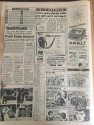 HÜRRİYET GAZETESİ 25 OCAK 1965 YIL :17 SAYI :6014---AP ye göre CHP iktidarı bırakmak niyetinde değil ---Hemşire adayı ,4 aydan beri evine gitmiyormuş ---İmamın tahrik ettiği cemaat kaymakamını  evini bastı ---Churchill Öldü: Eski İngiliz Başbakanın yanına gömülecek --- Kemiksiz kız ,18 yıl sonra tekrar Türkiye ye geldi ----Gece su kesilmesi halkı  zor durumda bırakıyor ---Radyo Programları ---Geçen sene içinde 55 bin Türk Almanya da iş buldu ----Star Plaklarında Satışa Çıktı : Erol Büyükburç ---Vietnam da 200 Budist  açlık grevi yapıyor ---Milli Takımımız Portekiz e 5-1 yenildi --Ankara :2 İstanbul :0 --Ordu Takımı Adana  D.Spor u 1-0 yendi ---Güneyin yıldızı Demirspor :Küme düşmemek için  çırpınıyorlar ----Çağımızın en büyük devler adamı idi :Churchill 64 yıl yalnız İngiliz İmparatorluğunun  değil ,bütün  dünyanın kaderi ile de oynamıştı ---Yurt dışından 10 yıldan fazla kalan elçiler merkeze alınıyor ---Churchill hayat hikayesi ---