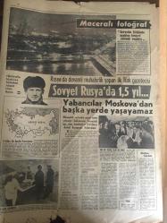 HÜRRİYET GAZETESİ  2 TEMMUZ 1967 YIL :20 SAYI :6887---Yunanistan Cuntası Kıbrıs ta Bir Darbe Hazırlıyor --Turist akını kesildi ---Bitlis -Muş yolunda 4 şaki 15 vasıtayı durdurarak  50 yolcu soydu ---İhtar Ermeni bir Musevi nin 130 bin  lirasını gümrükten geçirmek isterken  yakalandı --Sigortaya ait  hastanelerin  devri plandan çıkarıldı ---Sıhhi sebeplerle kadın ve erkekleri  kısırlaştırmak mümkün ---H.İşcan ın aylık ücreti 10 bin liraya çıkarılıyor ---Mao Komünist Çin Devler Başkanı LİU yu devirdi ---Sovyetler Birliğinde Uçaktan Fotoğraf Çekmek Yasak --Sovyet Rusya da  1,5 yıl : Yabancılar Moskova dan  başka yerde yaşayamaz ---Turgay ın  jübile maçı  bu gece :Elveda Futbol ---İstanbulsporlu  Gökmen ve Yasin Galatasaraylı oldular ---Yasin ,lefter Can ve Metin i unutamıyor ---Uçaktan iner inmez polisler tevkif etti ---Nikahlanacağı gün hamama gidiyorum  diye evden çıkan güzel Nurşen  bir daha dönmedi ---Kıbrıs ta ki manevrayı Grivas ilr yüksek rütbeli Yunan subayları izliyor ---