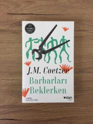 Barbarları Beklerken