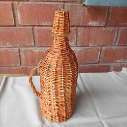 Hasır Örgü Cam Şişe Kulplu ve Kapaklı