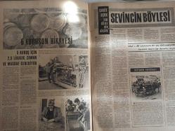 7 Gün Haftalık Aktüalite Sinema Tiyatro Müzik ve Magazin Dergisi - Öteden Beriden - Papatya Falı - Rüyalar ve Şiirler İşte Benim Dünyam - Pervin Par'ın şiir yazdığını ve hep aynı rüyaları gördüğünü biliyor muydunuz? - Hem hafız hem müezzin hem de antrenör - Ev Doktoru - Rauf Sezer - Rahim Kanseri - 5 Mayıs 1929'da doğan sinemamızın tanınmış oyuncularından Ayhan Işık'ın Doğum Gününü Kutluyoruz - 5 Kuruşun Hikayesi - 5 kuruş için 2.5 liralık zaman ve masraf gerekiyor - Cahit Uçuk'tan güzel bir hikaye - Sevincin böylesi - Haftanın Fotoğrafı - Kızılderililer Arasında Bir Türk - Muammer Kaylan - Gelin Gülelim - Turhan Feyzioğlu ile Eşi Anlatıyor: Bir Perşembe Nişanlandık Bir Perşembe Evlendik - Asi Gençler Fotoromanı - Bilmece Bulmaca - Ulvi Okar - Uçağın Hatası Nerede? - Pop Sabun Reklamı - Figen Han - Güzel Ama İki Küçük Kusuru Var - Feza Çağının İnsanı - Stephan Boyd - Shirley Mac Laine - Raquel Welch fotoğraf ve haberi - Derginin Sayfaları Tamdır Kapak Kısmında Kısmi Yırtık Mevcuttur