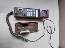 DUVAR TİPİ ESKİ TUŞLU TELEFON