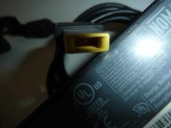 LENOVO LAPTOP ADAPTÖRÜ DİKDÖRTGEN SARI JAKLI 20V-3.25 amper 60 watt ORJİNAL SAĞLAM KUSURSUZ2.EL ÜRÜN
