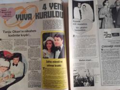 TV'de 7 Gün Haftalık Aktüalite Sinema Tiyatro Müzik ve Magazin Dergisi - 14 Temmuz 1975 - Sayı:23 - Füsun Önal kalbini kaybetti - Atilla Özdemiroğlu - İlhsan Şentürk - Halit Kıvanç - 4 Yeni Yuva Kuruldu - Tanju Okan'ın nikahını kadınlar kıydı - Zeliha evlendi ve sahneyi bırakıt - Ayşecik erdi muradına, biz çıkalım kerevetine - Hikmet Feridun Es - Uğur Dündar - Samim Var - Cenk Koray - Cem KAraca - Semiha Yankı - Nida Tüfekçi - Sevim Deran - Erol Deran - Uğurlugiller'in Dönüşü - Almanlar neler seyrediyor? - Tahsin Öztin - Nurhan Damcıoğlu Posteri - Cüneyt Arkın - Selda Alkor - Mine Yalçın - Betty Grable Sarışın Bomba - Nurhan Nur - Buster Keaton - Timur Hakmen'e olanlar oldu! - Cahit Oben - Arçelik Buzdolabı Reklamı - Kış Uykusuna Yatan Televizyon - Cüneyt Arkın da TV'ye ateş püskürüyor Ömer Tüzündür - Sema Tüzün - Yılmaz Dağdeviren fotoğraf ve haberi - Posterli Tam Takım Dergi