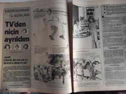 TV'de 7 Gün Haftalık Aktüalite Sinema Tiyatro Müzik ve Magazin Dergisi - 14 Temmuz 1975 - Sayı:23 - Füsun Önal kalbini kaybetti - Atilla Özdemiroğlu - İlhsan Şentürk - Halit Kıvanç - 4 Yeni Yuva Kuruldu - Tanju Okan'ın nikahını kadınlar kıydı - Zeliha evlendi ve sahneyi bırakıt - Ayşecik erdi muradına, biz çıkalım kerevetine - Hikmet Feridun Es - Uğur Dündar - Samim Var - Cenk Koray - Cem KAraca - Semiha Yankı - Nida Tüfekçi - Sevim Deran - Erol Deran - Uğurlugiller'in Dönüşü - Almanlar neler seyrediyor? - Tahsin Öztin - Nurhan Damcıoğlu Posteri - Cüneyt Arkın - Selda Alkor - Mine Yalçın - Betty Grable Sarışın Bomba - Nurhan Nur - Buster Keaton - Timur Hakmen'e olanlar oldu! - Cahit Oben - Arçelik Buzdolabı Reklamı - Kış Uykusuna Yatan Televizyon - Cüneyt Arkın da TV'ye ateş püskürüyor Ömer Tüzündür - Sema Tüzün - Yılmaz Dağdeviren fotoğraf ve haberi - Posterli Tam Takım Dergi