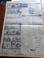 Milliyet Gazetesi - 4 Nisan 1962 -  69 Subayın Emekliye Sevki Açıklandı - Adalet Partisi Genel İdare Kurulu İstifa Etti- Cezayir'de Gizli Ordu 9 Hastayı Yatakta Öldürdü - Modern Kleopatra Elizabeth Taylor'un Aşkları - Galatasaray Palermo'yu Yendi - Metin Oktay - Turgay Şeren - Lefter Küçükandonyadis  - Halep Garnizonu Dün Teslim Oldu - İsmet İnönü Adalet Partisi Liderine Tarizde Bulundu - Ragıp Gümüşpala - Osman Bölükbaşı - Liz Taylor Fisher'den Boşanıyor - Zenci Boksör Kid Paret Öldü - 22 Şubat Af Tasarısı Hazırlandı - Bir Amerikan Firması Otomobil Fabrikası Kurmak İstiyor - Çetin Altan Köşe Yazısı - Sokaktan Gelen Film Başrolde Sevim Çağlayan Ve Ahmet Mekin - Emek Sineması - Philips - Boncuk Walt Disney - Cisco Kid Çizen Jose Salinas Rod Reed - Halit Kıvanç - Gündüz Kılıç - Fenerbahçe Yeşildirek Maçı Bu Gece - Gelir Vergisi Ortalaması %55 Oranında