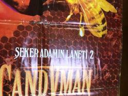 Şeker adamın laneti 2, ORİJİNAL SİNEMA AFİŞİ - Candyman: Farewell to the Flesh, 1995, FİLM AFİŞİ / POSTERİ - BÜYÜK BOY - ORİJİNAL - 99 X 65 cm EBADINDA - Original Turkish Big Size Movie Poster - Bill Condon, Caroline Barclay, Michael Bergeron, Brianna Blanchard, Clotiel Bordeltier, Russell Buchanan, Nate Bynum, Sandy Byrd, Eric Cadora, Timothy Carhart, Veronica Cartwright