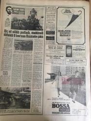HÜRRİYET GAZETESİ 12 AĞUSTOS 1968 YIL :21 SAYI :7289---İzmir de sabotaj --Duman yüzünden kanlı kavga :1 ölü altı yaralı var --720 milyonluk tesisler eylüle kadar hizmete açılacak ---Bir Amerikan  uçağını kendi askerine  açtığı ateşle sekiz kişi öldü ---İki yüz hastanın yattığı hastanede bir doktor var ----Bir Ermeni genç  düğünü beğenince  sünnet oldu ---Nixon ve yardımcısı başkan Johnson ile  görüştüler --Fenerbahçe perişan oldu : 1-4 --M.City ilk lig  maçında liverpool e yenildi :2-1---Beşiktaş ,Sarıyer önünde iyi not aldı : 5-0---Genç Basketbol Takımımız Avrupa Dördüncüsü Oldu ---Ağustos ayının ilk hafta tahlilleri  tatile  başladı ---Trafik kazasında anne öldü ,çocukları ağır  yaralandı ---Bütün yurtta polislerin izni kaldırıldı --Yüzmede bayanlar üç rekor  yeniledi ---Demirspor :1 Eskişehir :0---Çek Komünist Partisi Reform Statüsünü Halka Açıkladı ---Barış  şenliği için gelen  öğrenciler hudut dışı edildi ---Dağ köyleri için  ortaokul yapıldı ---