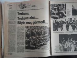 TV'de 7 Gün Haftalık Aktüalite Sinema Tiyatro Müzik ve Magazin Dergisi - 12 Nisan 1976 - Sayı:16 - Melike Demirağ - Asu Maralman - Aytaç Kardüz - Ülkü İmset - Jülide Gülizar - Ülkü Kuranel - Zuhal ÇAkır - Statlar evlere geldi - Trabzon, Trabzon olalı Böyle maç gelmedi  -Halit Refiğ - Lütfü Akad - Atıf Yılmaz - Osman Seden - Duygu Sağıroğlu - Metin Erksan - Diana Muldaur - Garry Collins - Peter Lukoye - Hal Frederick - Döndü baba ocağına döndü  - Giray Elmalı - Abba - Şenay - Barry Newman - Miles Bennell - Hikmet Feridun Es - Başak Doğru Eurovision 1976'yı anlattı - Başak Doğru - Yıldıray Çınar - Can Akbel'in İstanbul'da konferansı vardı - Amigonun böylesi - Cenk Koray - Cemile Kutgün - Füsun Önal - TRT'nin Basın Raporu - Dert Ortağı - Cliff Robertson - Clair Bloom - Ajda Pekkan - Kayınpeder Ekrem! - Rüştü Asyalı - Keloğlan Şarkıcı - Tursil Deterjan Reklamı fotoğraf ve haberi - Posterli Tam Takım Dergi