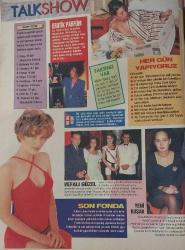 HÜRRİYET GAZETESİ-SHOW DERGİSİ-11 EKİM -1992-SAYI:29-HÜLYA AVŞAR-KAPAK-FOTOĞRAF-RÖPORTAJ-MEGA MANKENLERİN SIRLARI-SOSYETENİN GÜZEL KADINLARI-HÜLYA AVŞAR: AŞKSIZ YAPAMIYORUM-İKİNCİ ADRESLERİ-FARKLI TUTKULAR-FARKLI MEKANLAR-HOLLYWOOD-LİZ TAYLOR-GENÇLİK AŞISI-FERDA NUKAN-ABİYE TUTKUSU-ELA KOŞAR-REBECCA STEELE-STRİPTİZ-CİNDY CRAWFORD-CALİFORNİA-COLETTE-RANDY GARTNER-ÖZLEM DİNÇER-AYŞE AZİZOĞLU-ESRA ZARAKOL-JANE FONDA-İSTANBUL-MODA-KLİSE-BARIŞ MANÇO-AYŞEGÜL NADİR-İSKEM-NDER ATAKAN-YSUF AVİMELEK-PEMBE TÜZÜNER-NÜKHET ECZACIBAŞI-MİNE NARİN-YILDIZ BAYKAL-NESRİN İLTER-REBİ BENARDETE-LİZET KOÇYİĞİT-ZEYNEP SATIR-GÜLAY DÖLEN-LEDA ER-ZEYNEP TUNUSLU-KARASU-ASLI ÇETİNER-ŞEBNEM ÇAPA-CLAUDİA SCHIFFER-CINDY CRAWFORD-I.ROSSELLINI-ATJANA PATITZ-LINDA EVANGELİSTA-NAOMI CAMPBELL-BULMACA