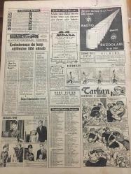 HÜRRİYET GAZETESİ 14 HAZİRAN 1967 YIL :20 SAYI :6869--AKABE 'nin SALAMON Körfezi oldu --Komandolar ilk Şaki yi öldürdü --Görevini ,insanlığını unutmadan eksiksiz olarak yapan bir adam ---Amerika da sarhoşluğun suç sayılmaması istendi ---Mustafa Kandıralı ---Yüksek okul mezunu bir yarım adam ın hikayesi ---1408 kilometrelik  yarışa  :Yüce Kılıç Çalışkan Bora ve Aytıç la katılıyoruz ---Federasyon  ortaya atılan şike iddiaları  üzerine harekete  geçti --1,5 milyon liralık ele geçti ---Emniyet Müdürüne Hitaben Arabasına Açık Dilekçe Astı ---Yelda Gürani ,Dünya Güzellik Yarışmasına Katılmak İçin Yola Çıktı --Pahalılığa karşı sebze ve meyve  kooperatifi kuruluyor ---İnfilak  eden cephanelikte 2 Assubay ,6 er şehit oldu ---200 Suriye li iltica etti ---Kadınlarımızda harp eğitimine tabi olmalı --NATO Genel Sekreterinin  İsrail i övmesi hayretle karşılandı ---