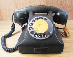 AnTiKa ERİCSSON ÇeViRMeLi SİYAH BAKALİT TELEFON....ptt