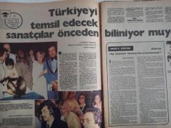 TV'de 7 Gün Haftalık Aktüalite Sinema Tiyatro Müzik ve Magazin Dergisi - 13 Aralık 1976 - Sayı:51 - İstanbul Festivali - Olmaz olsun böyle festival - Nilüfer - Türkiye'yi temsil edecek sanatçılar önceden biliniyor muydu? - Bu yalana ne gerek vardı? - Tahsin Öztin - Giray Elmalı - Festivaller geçidi - Neco'nun birinciliği tehlikede - Güneş Tecelli - Tanju Okan olayı - ''Bir an başımdan aşağı kaynar sular döküldü sandım'' - Timur Selçuk - Özdemir Erdoğan - Füsun Önal - Ayten Alpman - Sonsöz sanatçıların - Kaynanalarda 3 kayıp var! - Şaban Karataş - Bizim Sınıf - Şenay düdek - Yıldız Kenter ve Cüneyt Gökçer - Görevimiz Tehlike Posteri - Peter Lopus - Peter Graves - Barbara Bain - Martin Landau - Gregg Morris - Metin Ersoy - Erkut Taçkın - Orhan Ünal - Halit Kıvanç - Rüçhan Çamay kadın haklarını böyle savunacak - Şakir Öner Günhan'ın gizli dünyası - Bir Zamanlar Bir Susan Hayward Vardı - Fecri Ebcioğlu - Gray Grant - Ali Kuşçu - Müjde Ar Posterli Tam Takım Dergi