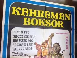 KAHRAMAN BOKSÖR, (THE PRODIGAL BOXER) KUNG FU DÖVÜŞ SİNEMA ÇİZİM FİLM AFİŞİ / POSTERİ - BÜYÜK BOY - ORİJİNAL - 99 X 68 cm EBADINDA - Original Turkish Big Size Movie Poster - Meng Fei, Yasuaki Kurata, Hsu Feng
