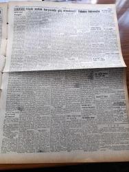 Ulus Gazetesi - 6 Şubat 1959 - Almanya Türkiye'ye Yardımı Durdurdu - 2. Dünya Savaşı'nda Türkiye'de El Konulan Alman Mallarının Geri Verilmesi İsteniyor - Küba İhtilali Kahramanı Fidel Castro'nun Kızkardeşi Augustino Castro İsviçre'de Öğrenci - Türk Yunan Görüşmeleri - Tanıdınız Mı Brigitte Bardot - Yabancı Üniversite Nasıl Kurulmuştur - Sinema Facialarından Sonra İstanbul'da 3 Sinema Kapatıldı - Yakup Kadri Karaosmanoğlu Köşe Yazısı - Alaattin Tiritoğlu Cumhuriyetçi Köylü Millet Partisi'nden Dün İstifa Etti - İşçiler Ve Onların Partisi Yazan Ali Rıza Arı - Kuklalar Yazan Oktay Verel Yazı Dizisi - Hiciv Mektubu Gönderen Zonguldak Defterdarı Hikmet Koç Tevkif Edildi - Pater Pançali Yazan Adalet Cimcoz - Ankara'da Sinemalar Ve Tiyatrolar Programı - Memetle Memet Yazan Ve Çizen Tonguç Yaşar - Baykara Tutsak Çizgi Roman - Ruti Değirmenli Yumak - Dertli Ana Filmi Başrolde Nedret Güvenç Ve Ahmet Mekin Melek Ve San Sinemasında - Şekerbank - Dansözler Kraliçesi İnci Birol Yeni Tiyatroda