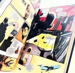 Batman Kara Ayna Özel Edisyon. Kutulu, ciltli, imzalı, büyük boy