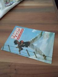 PAMUK KADIN DERGİSİ YIL: 6 SAYI : 61 AĞUSTOS 1984 - BUKALEMUN  KADIN KİMDİR ?