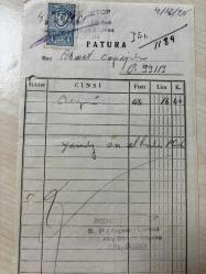 OTOMOBİL BENZİN FATURASI - 4 ARALIK 1955 - MEHMET AKTOP - B.P (AEGEAN) LİMİTED BAYİİ AKİŞ BENZİN DEPOSU - ÜMRANİYE, İSTANBUL - AHMET ÇAYIROĞLU - ISLAK İMZALI, KAŞELİ DAMGA PULU - 12 x 19 cm EBATLI ORİJİNAL FATURA