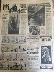HÜRRİYET GAZETESİ  20 AĞUSTOS 1968 YIL :21 SAYI :7297---Hamido :Eşkiyalık yaparken daha rahattım ---Korkuyorum :Yine Silahlanıp dağa mı  çıkayım ?--Van da hastane açan Demirel e doktorsuzluktan şikayet edildi ---Makarios : Kıbrıs meselesi  yeni bir  safhaya girdi dedi ----Bir ara ile aynı kamyona çarpan iki oto da dört kişi öldü ----Sessiz sinemanın seks bombası Mae West uzun yıllar sonra 76 yaşında yeni bir filmde rol alacak ---Fenerbahçe ,her mevkin  tek adam ını arıyor ---Cemil Erkök : Disipline  uymayana  güreş yok ---Osman gitti Kuzman geldi --Fenerbahçe taraftarlarının ateşli olduklarını duyduk ---Dünyanın en küçük Go-Kart sürücüsü henüz 4 yaşında ---New York ta inşa edilen çarşıda 58 dükkan  var ---Toto da 13 bilen  3 kişi 115 er bin lira alacak --42 Ülkenin katıldığı İzmir Fuarı Bugün açılıyor ---Jet Bakan Türk Doktorları Yurda Davet Etmek Üzere Amerika ya Gidiyor ---