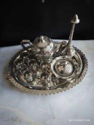 Eskilerden BEYAZ PİRİNÇ ZEMZEM TAKIMI KABE TEMALI TEPSİ KALEM İŞCİLİKLİ