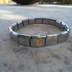 Nomination Italy Çelik Bileklik Orjinal,Gold  'E' charm,18 link