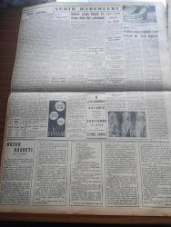 Yeni İstanbul Gazetesi - 10 Haziran 1955 - Sovyet Teklifi Karşısında Batı Almanya Yazan Mustafa Nermi Köşe Yazısı - Basketbolda Finlandiya'yı 82 67 Yendik - Rusların Davet Salgını - Cumhuriyet Halk Partisi Meclisi Bu Sabah Toplanıyor - Hilton Otelinin Açılışında Bulunmak Üzere Hollywood'un Bir Kısmı Dün Uçakla İstanbul'a Taşındı - Sonja Hennie - Leo Carrillo - Terr Moore - Kıbrıs'a Gönderilen Öğretmen Hasan Tanrıkut'un Marifetleri - NATO Güney Avrupa Başkomutanı Amiral Fechteler Bugün İstanbul'da - Ege Üniversitesi Önümüzdeki Ders Yılında Açılıyor - Huzur Hasreti Yazan Mehmet Davaz Yazı Dizisi - Faaliyet Sahası Hudutlar Aşan Orijinal Bir Polis Teşkilatı Interpol - Türk Kuşu Paraşüt Ekibi Türkiye'ye Dönüyor - İsrail'in Tecavüzü Halinde Müşterek Askeri İşbirliği - Güzelimiz Suna Soley Enflüenzaya Tutuldu - Cüneyt Arcayürek Tahliye Edildi - Saadet Bekçisi Yazan Zeliha Harun Yazı Dizisi - Zafertepe Anıtı - Çocuk Sayfası - Muhiddin Bulgurlu - Muzaffer Bozok - Hilton'un Açılışı İlan