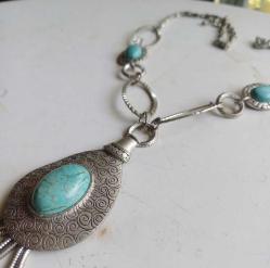 Uzun Firuze Kolye,püsküllü