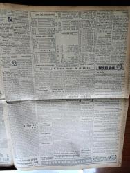 Yeni İstanbul Gazetesi - 3 Haziran 1955 - İngiliz İşçilerinin Grevi Yazan Mustafa Nermi Köşe Yazısı - Yugoslavya Rusya İle Anlaşma İmzalıyor - İran Ve Pakistan'ın Ortadoğu Paktına İltihakı Hazırlıkları - Mareşal Tito Nikita Kruşçef'e Eşini Takdim Ediyor Fotoğraf - Komünistleri Göklere Çıkaran Evkaf Vekili Ahmet Hasan El Bakhuri - Adana Cezaevinde 17 Mahkum Zincire Vuruldu - Osman Bölükbaşı'nın Turgutlu'daki Sert Konuşması - Seksüel Sapıklar Yazan Bedri Alogan - Hilton'da Sütlerin Zehirli Olmadığı Anlaşıldı - Bayiler Yerli Kibrit Satmak İstemiyorlar - Eskişehir Kız Enstitüsü Ticaret Lisesinde Moda Defilesi - Dahiliye Vekili Namık Gedik Diyarbakır'da - Himalaya'da Yeni Fetih - Saadet Bekçisi Yazan Zeliha Harun Yazı Dizisi - Mikrofilm'in Hizmetleri - Çingenelerin Siyah Sara Bayramı - Fenerbahçe Kongresi İçin Hizip Faaliyetleri - Galatasaray Futbol Mevsimini Kapadı - Turgay Şeren Lefter Küçükandonyadis Kadri Aytaç Milli Kadroya Alındı - Nacional Uruguay Şampiyonu - Zeki Rıza Sporel