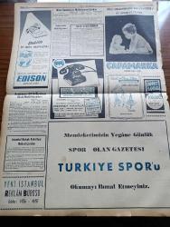 Yeni İstanbul Gazetesi - 30 Mayıs 1955 - Mustafa Nermi Köşe Yazısı - Rus Liderlerinin Belgrad'da Yeni Dostluk Nümayişleri - Kızıl Çin Esir Amerikalıları Bırakıyor Mu - İngiltere'de Grev Hayatı Aksattı - İstanbul Fethinin Yıldönümünü Kutlandı - Fluminense İstanbul'da Son Maçında Milli Takım Namzetlerini Yendi - Adapazarı'nda Osman Bölükbaşı'nın Konuşması - Kasım Gülek'in Muarızları Şimdiden Harekete Geçtiler - Pazar Konuşmaları Yazan Halide Edip Adıvar - Esirler Gölü Yazanlar Kemal Avan H. Avan Yazı Dizisi - İşçi Sigortaları Kongresi - Kapalıçarşı 5 Aya Kadar Açılacak - Türkkuşu Ekibi Hollanda'da - Ülser Tedavisiyle Alakalı Bir Buluş - Mareşal Bulganin Türkiye Şerefine Kadeh Kaldırdı - Saadet Bekçisi Yazan Zeliha Harun Yazı Dizisi - Ankara İstanbul İzmir Radyosu Programı - Marilyn Monroe'nun Mevkiine Göz Koyan Güzel Yıldız Jayne Mansfield - Eski Zamanlardan Beri Telsiz Vazifesini Gören Alet Tam Tam - Başpehlivan İrfan Atan - 9. Avrupa Basketbol Şampiyonası - Fatih Kupası Kürek Yarışları