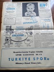 Yeni İstanbul Gazetesi - 27  Mayıs 1955 - Barışla Savaş Arasında Mustafa Nermi Köşe Yazısı -  İngiliz Seçimleri Tasnifinde Muhafazakar Parti Önde - İngiltere Türkiye'ye Yeni Kredi Teklifinde Bulundu - Kruşçef Ve Bulganin Belgrad'da - NATO Akdeniz Kuvvetleri Komutanı Amiral Sir Guy Grantham İstanbul'a Geldi - Rusya Dörtlü Konferans İçin Batı Teklifini Kabul Etti - İşçiler Ve Kıbrıs Davası - Abidin Daver Şilebi Haziran'da Bitecek - Esirler Gölü Yazanlar Kemal Avan H. Avan Yazı Dizisi - Türk Oftalmoloji Kongresi Açıldı - Bergama'da Kurulacak İplik Ve Dokuma Fabrikası - Türkkuşu Ekibi Paris'e Hareket Etti - Amerika'da Müthiş Kasırga - İstiklal Caddesinde Değişiklik Sinemalar Caddesi Bankalar Caddesi - Saadet Bekçisi Yazan Zeliha Harun Yazı Dizisi - Dünya Bankasının Şimdiye Kadar Verdiği Para - Türk Vezir Ve Paşalarının İştirak Ettikleri İlk Balo - Tarihi Kırkpınar Güreşleri Bugün Törenle Başlıyor - Fenerbahçe'de Osman Kavrakoğlu İstifa Etmek Üzere - Zeki Rıza Sporel-Avrupa Boks Şampiyonası