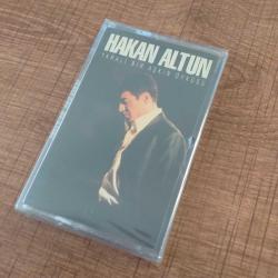HAKAN ALTUN YARALI BİR AŞKIN ÖYKÜSÜ Kaset Sıfır .U