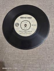 MÜRÜVVET KEKİLLİ UNUTAMIYORUM,,GÖZÜMÜ SENDE AÇTIM 45LİK PLAK