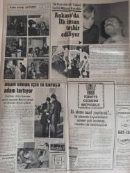 Son Aktüalite Gazetesi - 11 Şubat 1968 - Yirmi yaşında dul kalan anne elinden alacakları korkusuyla çocuğunu boğdu - Corina Çopey - ''Artık Atina'da bana ekmek yok'' diyen 1964 Dünya Güzeli Yunanlı Amerika'nın yolunu tuttu - Yedi kişiye mezar olan ölüm motoru bir yıldır Şile sahillerinde yatıyor - VEFA küme düşerse Amigo İbrahim son maçta tribünde kendisini asacak - İngiliz yazarı Stowers Johnson'a göre ''Türkler dünyanın en iyi insanları'' - Cehennemde inecek var fotoromanı - Emine Bacı'ya göre yarınki falınız - Aşka Karşı Gelinmez fotoromanı - Adam olmak için 10 kuruşa adam tartıyor - Türkiye'nin ilk Tabiat Tarihi Müzesi kuruldu - Ankara'da ilk insan teşhir ediliyor - Kız kardeşini kaçıranı çifte ile öldürdü - Renkli Ansiklopedi - Tahta gibi Fransız kızı yılın kapak güzeli seçildi - Sylvette Blanc - İspiritizma ile korkunç bir cinayet ortaya çıktı - Türkan Şoray fotoğraf ve haberi - Gazete tam değildir sadece 4 sayfası mevcuttur