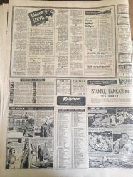 HÜRRİYET GAZETESİ  17 AĞUSTOS 1968 YIL :21 SAYI :7294---Yarım adam hayatından memnun ---Dünyada en iyi beslenen beş ülkeden biri :Türkiye --Necdet Uran : Benden sonrakilerin  terfi edilmesini için ayrılıyorum dedi ---1 Trilyon 800 Milyar 100 Milyon Lira --Trafik kazasında bir ailenin üç ferdi öldü beşi de yaralandı ---Kolye yapmak için otomobil markalarını söküyorlar ---Üç çocuklu kadın başından aşağı bir teneke gaz döküp kendini yaktı ---Antenini minareye  kurduğu  halde Almanya  dan  getirdiği televizyonu hiç bir yeri almadı ---An-An ile Çi-Çi bu defa Londra da buluşacaklar---Beşiktaş ı Favori Olmak Ürkütüyor ---Fenerbahçe ,Rapid 'e  karşı esas kadroyu deneyecek --Krosu ,Golden ile E.Alkan kazandı ---İstanbulspor ,Bursaspor ---Varna da ki Maratonda  Acet ve Ateş favori ---Azmetti ve 7 sene sonra yürüdü ---Dünyanın en ünlü dansözü --Erkek elbiseleri omuzdan dar ve vücuda  yapışık ---Sevgilisine kaçan kız  intihar etti ----Toprak altında  kalan  üç işçi ezilerek  öldü ----