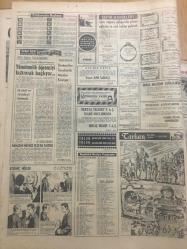HÜRRİYET GAZETESİ 17 ARALIK 1967 YIL :20 SAYI :7055---General Patakos :Taht Kralındır  İsterse yine dönebilir dedi ---Yunanistan kraliçesi bebek bekliyor --Kızlara  sarkıntılık eden Ringo Süheyl in  saçları karakolda dipten kesildi ---Eralp :Biz güvenlik  konseyinden Kıbrıs ta barışı sağlayacak açık bir karar istiyoruz dedi ---Önümüzdeki sene Almanya ya işçi sevkiyatı üç misli artacak ---Torpilimiz olmadığı için başka bir iş bulamadık ---Kaçakçılardan rüşvet alan iki jandarma askeri heyete ateş açtı ---Şöhret hepsini şımarık bir varlık haline getirmiş --Sigara kadınları çirkinleştiriyor --Rusya da 50 kilo altın çalan bir maden mühendisi idam edildi --280 kiloluk Orkinos 5.5 saatlik mücadeleden  sonra  yakalandı --Göztepe iyice çöktü --Beşiktaş  zor kazandı :1-0 --Fenerbahçe -H.Tepe A.Gücü-Galatasaray ---Demirspor :3 -Mersin :1 ---Cunta dün Metropolit Yeronimos u Roma ya gönderdi --Cezayir de ki  darbe teşebbüsünde  birçok kişi öldü ---Bir asma köprü 75 vasıta ile çöktü ,5 ölü 21 kayıp