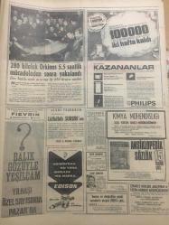 HÜRRİYET GAZETESİ 17 ARALIK 1967 YIL :20 SAYI :7055---General Patakos :Taht Kralındır  İsterse yine dönebilir dedi ---Yunanistan kraliçesi bebek bekliyor --Kızlara  sarkıntılık eden Ringo Süheyl in  saçları karakolda dipten kesildi ---Eralp :Biz güvenlik  konseyinden Kıbrıs ta barışı sağlayacak açık bir karar istiyoruz dedi ---Önümüzdeki sene Almanya ya işçi sevkiyatı üç misli artacak ---Torpilimiz olmadığı için başka bir iş bulamadık ---Kaçakçılardan rüşvet alan iki jandarma askeri heyete ateş açtı ---Şöhret hepsini şımarık bir varlık haline getirmiş --Sigara kadınları çirkinleştiriyor --Rusya da 50 kilo altın çalan bir maden mühendisi idam edildi --280 kiloluk Orkinos 5.5 saatlik mücadeleden  sonra  yakalandı --Göztepe iyice çöktü --Beşiktaş  zor kazandı :1-0 --Fenerbahçe -H.Tepe A.Gücü-Galatasaray ---Demirspor :3 -Mersin :1 ---Cunta dün Metropolit Yeronimos u Roma ya gönderdi --Cezayir de ki  darbe teşebbüsünde  birçok kişi öldü ---Bir asma köprü 75 vasıta ile çöktü ,5 ölü 21 kayıp