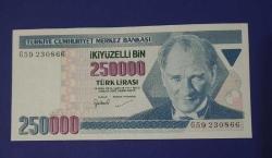 7 Emisyon 3 tertip 250 Bin Lira çil G 59 seri 1998-2006)