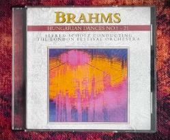BRAHMS HUNGARIAN DANCES NO.1-21