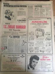 HÜRRİYET GAZETESİ 10 MART 1966 YIL :18 SAYI :6416---Rusya tazminat olarak 21 bin tonluk tankeri bırakmaya razı ---Avusturalya ya  göç için bazı kolaylık sağlandı ---Yanan Kadıköy vapurunun bir yolcusu kayıp --Polis Genel Müdürü : Yurt çapında tahkikat yapılıyor dedi ---Dusseldorf polisi bile Türk Ülkü Ural için parmak ısırıyor ---Ama şarkıcıyı bir türlü  paylaşmayan  iki çalgıcı sille -tokat birbirine girdi ---1966 Altın Mikrofon Yarışması Nisan da Yapılıyor --Hasekinin  yeni kliğinde  yatak sayısı 1000 e çıkarılıyor ---Zeytinburnu n da temizlik işçilerinden alınan haraç ----Radyo Programları ---Emekli  demiryolu  işçisi 50 milyon lira  servet bıraktı ---Yıldıray Çınar :En son okuduğu plakları takdim eder ---Kaybolan  2 oğlunu bulmak için  Almanya dan gelen  genç  anne  yaşlı gözlerle yollara revan oldu --Beşiktaş ,Sakaryaspor u eledi :2-1--Beykozlular 750 şer lira prim alacaklar--Münih te Almanlara Türkçe  Öğreten Bir Gece Okulu Açıldı ---James Bond  un 3. film sayesinde  meşhur oldu-