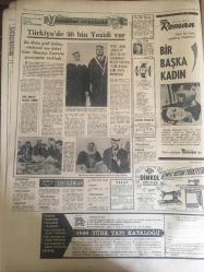 HÜRRİYET GAZETESİ 13 MART 1966 YIL :18 SAYI :6419---Sukarno Yetkililerini  Orduya  Devretti ---İsviçre ,Kıbrıs için arabulucu olmak istiyor ---Kömür yığını altında kalan 3 madenci öldü ----Heyecanlanan  seyirciler az kalsın vitrini kırıyordu ---Gürsel için bir doktorlar heyeti  rapor verecek ----Kocasını zehirleyen  kadın  Suriyeli dostu ile tutuldu --Hollanda da polisin  dayak attığı  bir Türk işçisi aklını oynattı ---Denizli mebusu Muzaffer Karan  TİP den  istifa etti ---Ucuz  gıda maddesi  satacak köylü pazarları kuruluyor ---Türkiye de 50 bin  Yezidi var ---Yasef Nassi nasıl Kıbrıs Kralı oldu --Aşk rüyaları sizi korkutmasın --İyi oynayan Fenerbahçe Göztepe yi 1-0 yendi --Feriköy -İzmirspor 2-2 berabere kaldı --Beykoz PTT den 1 puan aldı :0-0--D.Spor :3 Vefa :1---Endonezya : 98 milyon nüfuslu bir Müslüman memleket ---Türkan Şoray : Çamaşır Güzeli : Ediz Hun ,Dilligil ve Cin Ali  ,Yabancı Olduk Şimdi : İzzet Günay ,Ajda Pekkan ,Sadettin Erbil ,Hayri Esen ---