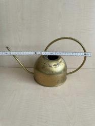 Vintage Pirinç Çiçek Bahçe Sulama Kabı