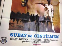 SUBAY VE CENTİLMEN (An Officer and a Gentleman), 1982, SİNEMA FİLM AFİŞİ / POSTERİ ÇİZİM - BÜYÜK BOY - ORİJİNAL - 100 X 68 cm EBADINDA - Original Turkish Big Size Movie Poster - Taylor Hackford, Douglas Day Stewart, Richard Gere, Debra Winger, David Keith, Robert Loggia, Lisa Blount, Lisa Eilbacher, Louis Gossett Jr., Tony Plana, Harold Sylvester, David Caruso, Victor French, Grace Zabriskie, Tommy Petersen, Mara Scott-Wood, David Greenfield, Dennis Rucker, Jane Wilbur, Buck Welcher, ÖZEN FİLM