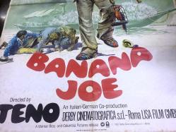 BANANA JOE, (BABA JOE), 1982 - SİNEMA ÇİZİM FİLM AFİŞİ / POSTERİ - BÜYÜK BOY - ORİJİNAL - 100 X 68 cm EBADINDA - Original English Big Size Movie Poster - Steno, Bud Spencer,  Marina Langner, Mario Scarpetta, Gianfranco Barra, Enzo Garinei, Gunther Philipp, Giorgio Bracardi, Gisela Hahn, Nello Pazzafini, Carlo Reali, Salvatore Basile, ÇİZER: R. CASARO - İNGİLTERE BASKI DÖNEM SİNEMA AFİŞİ