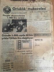 HÜRRİYET GAZETESİ 2 OCAK 1966 YIL :18 SAYI :6351---Kat Mülkiyeti Kanunu Tatbikatı Başlıyor ---18 Yaşındaki kızını  kestikten sonra 22 yerinden bıçakladı ---Birbirlerini vuruyor sonra  elini öpüp ,özür diliyorlar ---13 Tutturmasına  rağmen parasını alamayan  totocu  cehaletin  kurbanı oldu ---Amerikalı milyoner  Rufus  'un  evlat edindiği  Türk kızının ilk imtihanı  başarılı geçti ---İlkokul bitirenlerin  yarısı tahsil yapmıyor --Perişanım Türküsü :Ahmet Sezgin ---20 haydut Londra posta treni soyguncularını kaçırmaktan vazgeçti ---Günde 2.000 ayda 60 bin yılda 720 bin lira dağıtıyor ---Kısmet artık Atlantik sularında ---Göztepe :0 D.Spor :0 --Beşiktaş ,H.Tepe yi  penaltı  ile yendi :1-0---Beykoz ,Ank.Gücünden kıymetli 2 puan aldı: 1-0--Şekerspor  :2 Vefa : 0---Plaza nın istifası müsbet karşılandı --Afrika da yılbaşı  gecesi  hükümet  darbesi oldu --