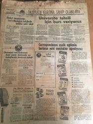 HÜRRİYET GAZETESİ 2 OCAK 1966 YIL :18 SAYI :6351---Kat Mülkiyeti Kanunu Tatbikatı Başlıyor ---18 Yaşındaki kızını  kestikten sonra 22 yerinden bıçakladı ---Birbirlerini vuruyor sonra  elini öpüp ,özür diliyorlar ---13 Tutturmasına  rağmen parasını alamayan  totocu  cehaletin  kurbanı oldu ---Amerikalı milyoner  Rufus  'un  evlat edindiği  Türk kızının ilk imtihanı  başarılı geçti ---İlkokul bitirenlerin  yarısı tahsil yapmıyor --Perişanım Türküsü :Ahmet Sezgin ---20 haydut Londra posta treni soyguncularını kaçırmaktan vazgeçti ---Günde 2.000 ayda 60 bin yılda 720 bin lira dağıtıyor ---Kısmet artık Atlantik sularında ---Göztepe :0 D.Spor :0 --Beşiktaş ,H.Tepe yi  penaltı  ile yendi :1-0---Beykoz ,Ank.Gücünden kıymetli 2 puan aldı: 1-0--Şekerspor  :2 Vefa : 0---Plaza nın istifası müsbet karşılandı --Afrika da yılbaşı  gecesi  hükümet  darbesi oldu --