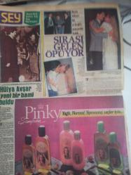 Şey Haftalık Aktüalite Sinema Tiyatro Müzik ve Magazin Gazetesi - 2 Şubat 1985 - Hülya Avşar yeni bir hami buldu - Osman Hattat - Cüneyt Arkın - Banu Alkan - Kenan Kalav - Sırası Gelen Öpüyor - Pinky Şampuan Reklamı - Nil Burak'ın yaptığı da iş mi... - Mahmut Aydın - Sacit Aslan - Gönül Yazar - Artık Sevgisi Gerçek - Türkan Şoray - Halit Şoray - Meliha Şoray'ın mevlüdünde bir yalnız adam fotoğraf ve haberi - Gazete Tam Değildir Sadece 2 Sayfası Mevcuttur
