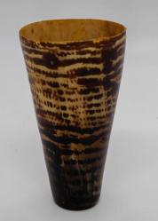 Batı afrika bizon boynuzundan biblo