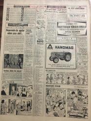 HÜRRİYET GAZETESİ 8 EYLÜL 1966 YIL :19 SAYI :6595--Katiller henüz  yakalanamadı ---Mersin de 3 kadın bir adamın başını kesti --Eyüp te ki Türbeleri ve Çarşıyı Sel Suları İstila Etti ---Nişanlısının  öldüğünü dün öğrendi ve fenalık  geçirdi ---Amerikan Gemileri İçin Karar Yok---Geçen ay İstanbul a gelen 45 yaşındaki İrlandalı  esrarlı bir şekilde  kayboldu ----Varto ve Hınıslılar öncelikle dışarda çalışmak için gönderilecek ---Rıza Çerçel dün yurda  döndü ---Irak ta çok partili düzene son veriliyor --Asitte eriyen 28 yolcu için bir Anıt -Mezar yapılıyor ---Rapid  :5 Galatasaray : 3 ---Gücüyener hakkında tahkikat da açıldı ---100 bin kişilik stadyumdan vazgeçiliyor ---İşçiye anahtar teslimi suretiyle ev politikası takip edilecek ---Fundalık içinde çok çaresizdik ---Çağlayangil bugün Amerika ya  hareket ediyor ---Personel Kanunu İçin Yabancı Uzman Getiriliyor ---Sukarno  bir zenginden 600 bin dolar almış ---Bulgaristan dan kaçan iki Türk iltica etti ---Demirel bugün Ege gezisine çıkıyor -