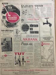 HÜRRİYET GAZETESİ 4 EYLÜL 1966 YIL :Suudi Arabistan,Faysal Türkiye’de-Bitlis yolunda 35 kişi soyuldu ---Amerika Varto ya 1400 Kutup Çadırı Gönderiyor ---Türkeş :Rüşvet iltimas ve ihtikar bütün ülkeyi sarmıştır dedi ---Kral Çeşnicibaşı sının  elini  sürmediği 32 türlü yemeği ağzına koymadı ---Nişanlı Turist Kızlar Apar-Topar Kaçtılar ---Hükümet iki cami  arasında kaldı ---Gecekondu  yapımı  kesin bir şekilde yasaklandı ---Çağımızın  süratine  ayak uyduramayan  mahvolur --Gençlerin  her arzusuna  hayır demek doğrumu ?--Sophia Hamile ---Bir kız uçağın kuyruğuna takılı olarak 15 dakika uçtu ---1 Adet 1966 Model Austin otomobil  ---Fenerbahçe Feriköy ü 2-0 yendi ---Altay -İzmirspor 1-1 berabere kaldı ---Evini tahliye etmeyen kiracısının duvarını delip eşyasını sokağa attı ---İzmir de polis  esrarcıları suçüstü  yakaladı ---Balıkesir  de meçhul şahıslar bir benzin istasyonunu soydular ---